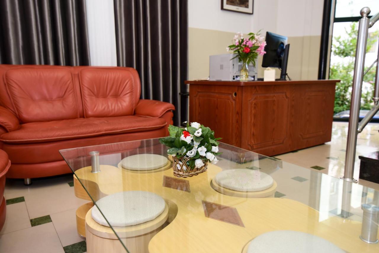 Koa Hotel Durrës Zewnętrze zdjęcie