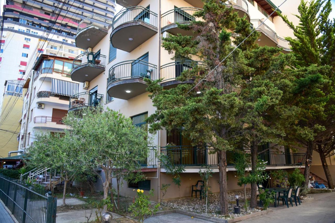 Koa Hotel Durrës Zewnętrze zdjęcie