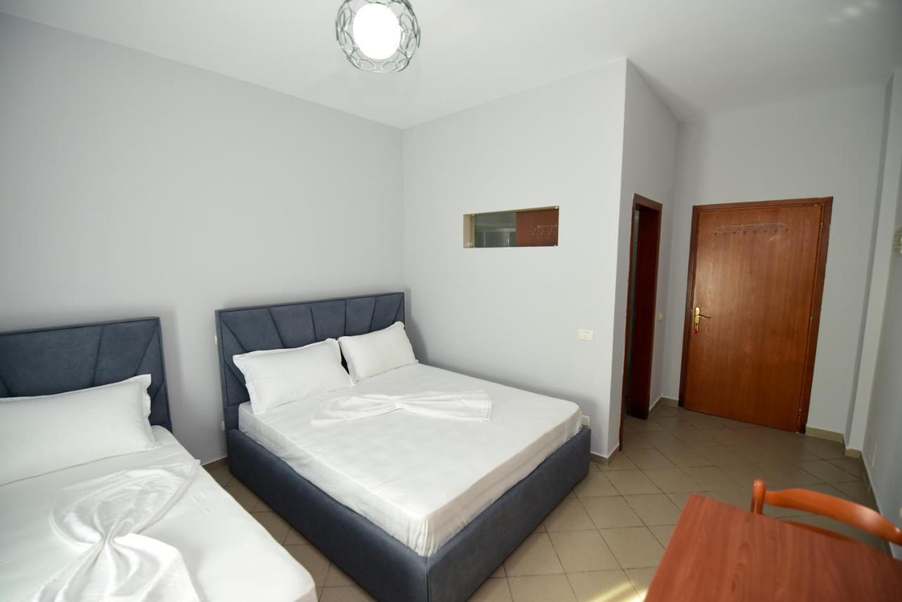 Koa Hotel Durrës Zewnętrze zdjęcie